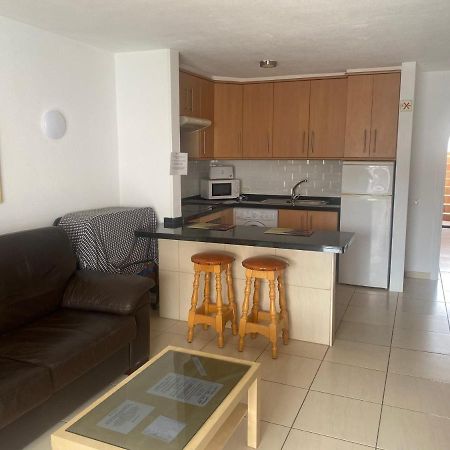 Apartments Victoria Court 1 6A2 Арона Экстерьер фото
